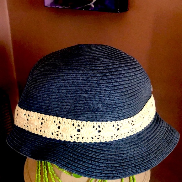 Ladies summer hat, with crotched band n bow, D&Y unique 100% paper, blue/white - Picture 3 of 4